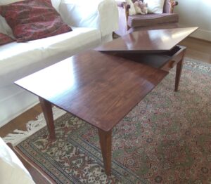 Tabletop with lid ajar