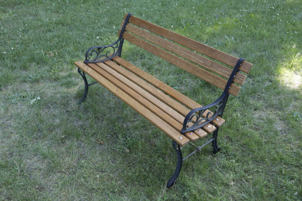 Garden bench with new slats
